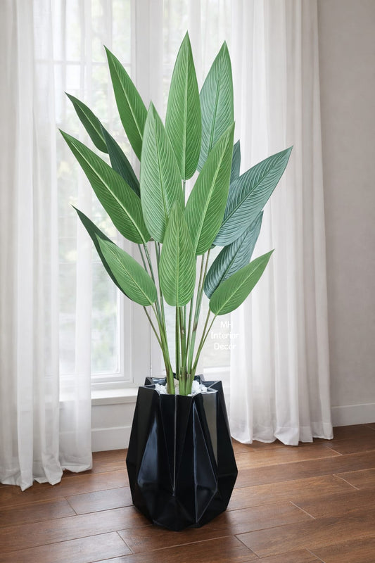 Elegant artificial Bird of paradise plant