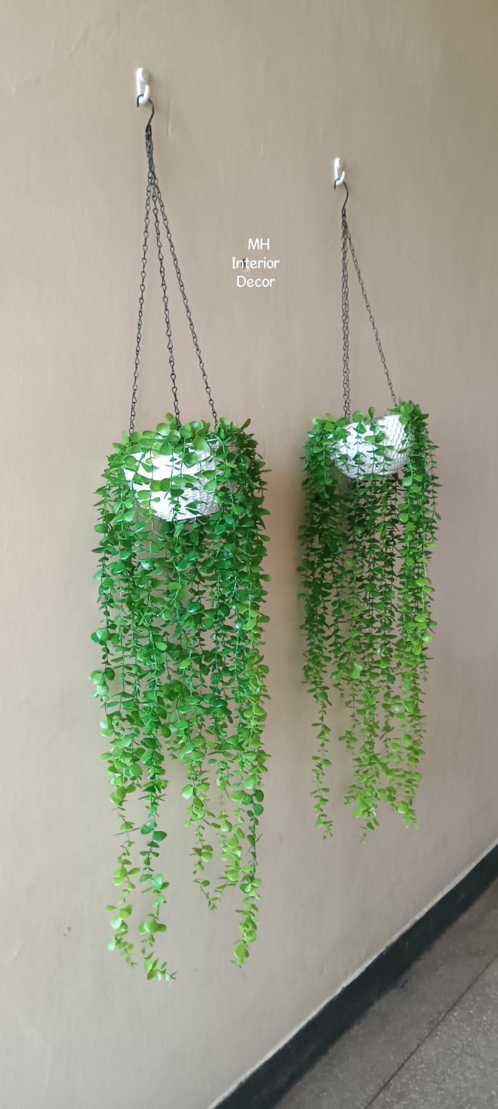 Hanging Artificial Vines