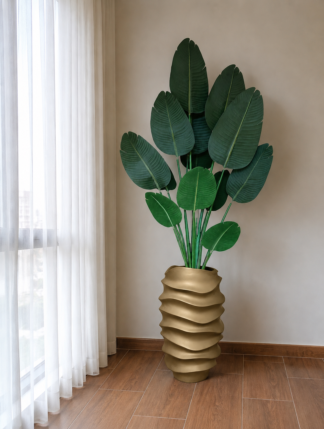 Elegant Sculptural Fibre glass Planter