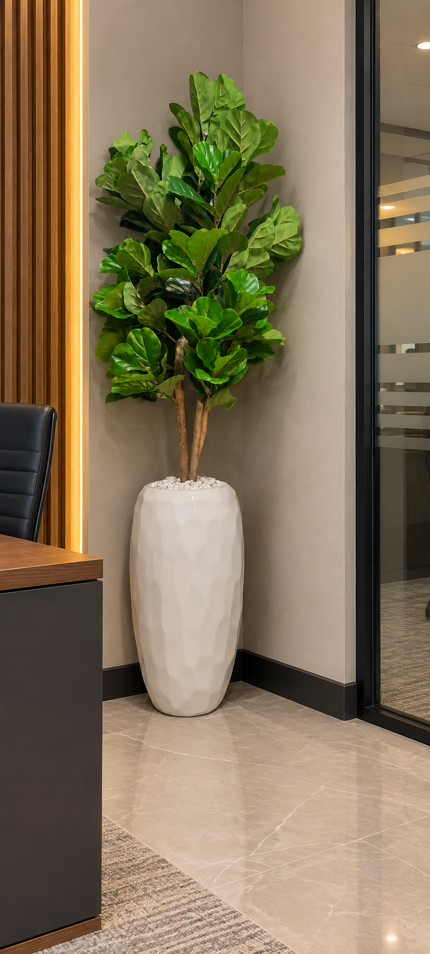 Artificial Fiddle-leaf plant